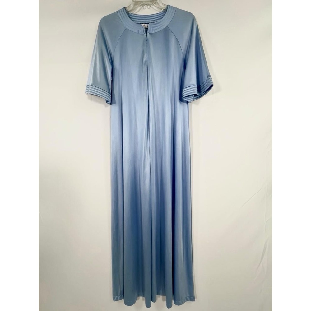 VTG Vanity Fair  Women's robe Pegnoir Robe Housecoat Floor Length Sz S 70s Blue